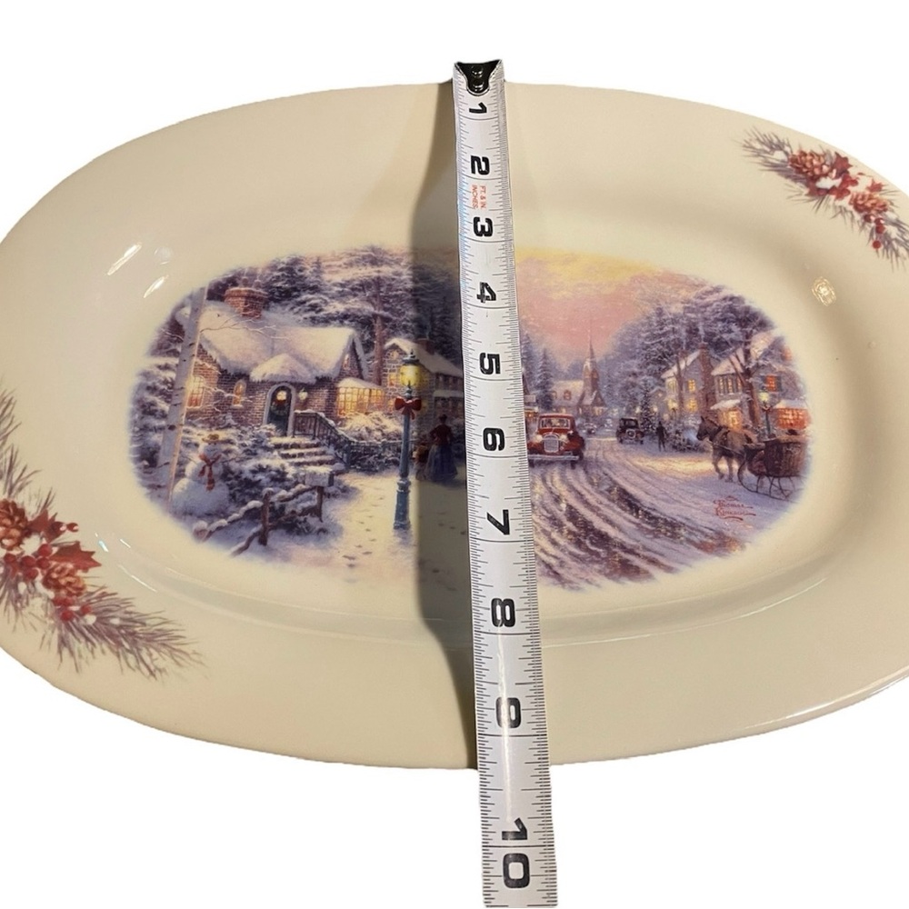 KINKADE Vintage Christmas Plate - Picture 4 of 4